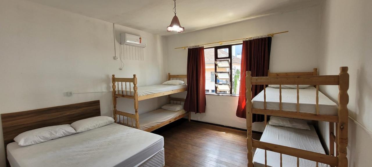 Hostel Rota Do Vale Blumenau Bagian luar foto